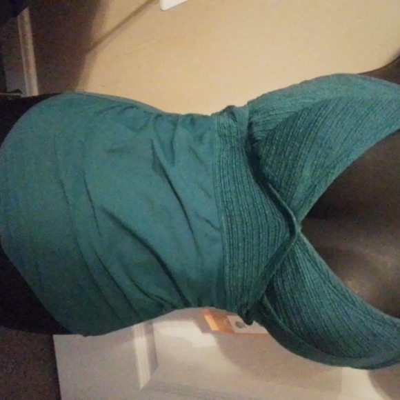 Kona Sol one-piece swimsuit NWT - Picture 2 of 4